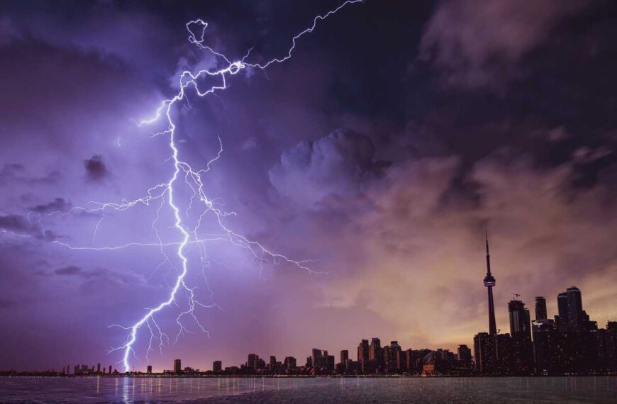 Dramatic footage shows a house collapsing due to a thunderstorm